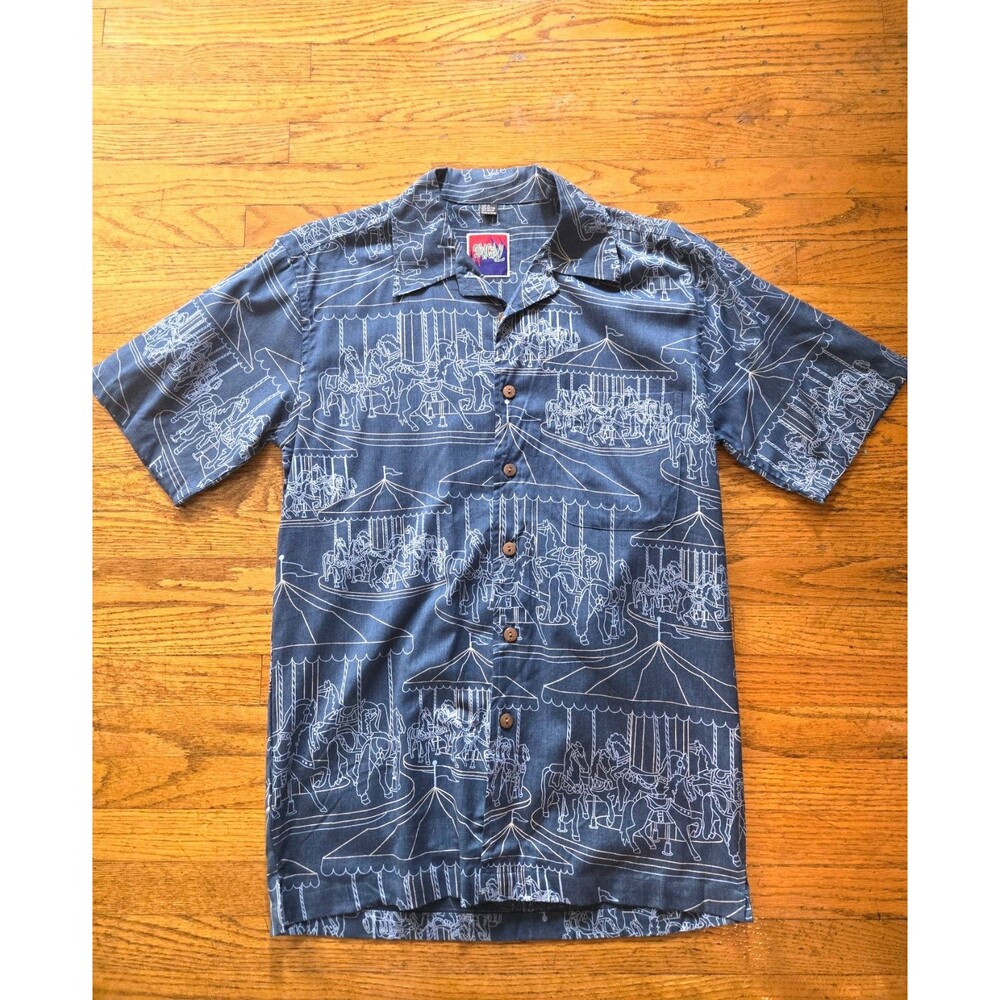 Dem Crazy Mens Shirt Size Medium Carousel Horse Print Short Sleeve Button Up